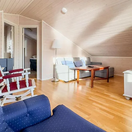 Dom wakacyjny Three-bedroom In *